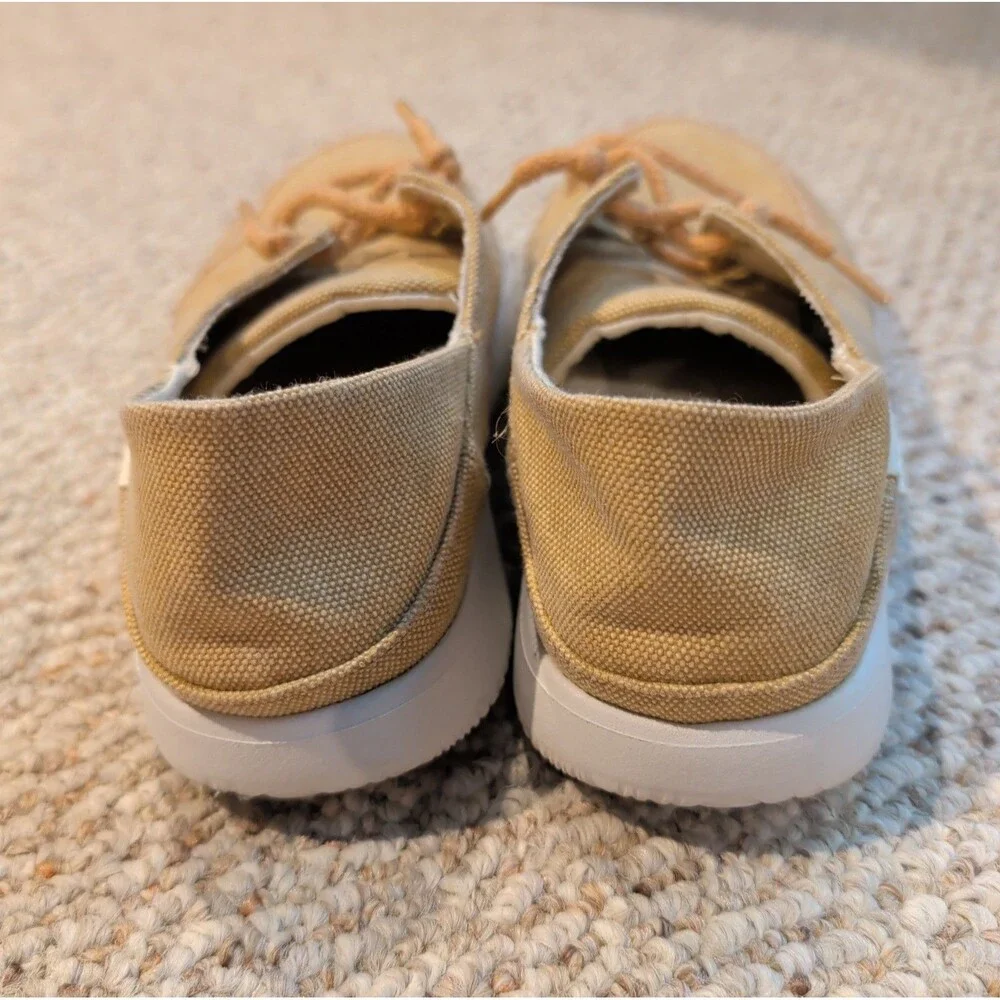 Chaco Chillos Sneaker Womens US 6 Tan Canvas Lace Up Casual Luvseat
